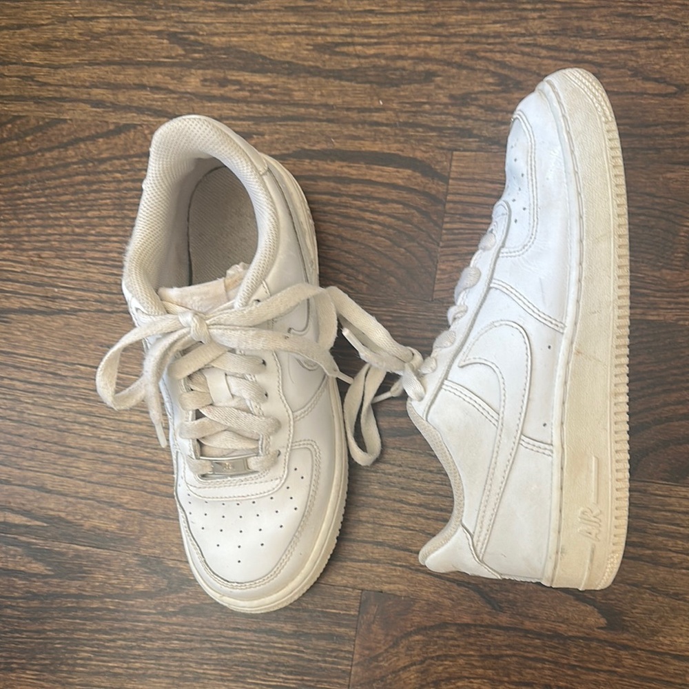 Nike Kids White Sneakers Air Force one af1